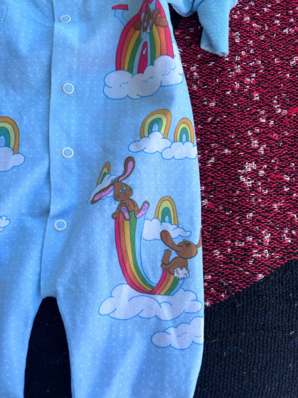 VINTAGE BLUE RAINBOW BUNNY ONE PIECE PAJAMAS SIZE NEWBORN CUTE